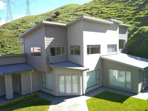 25 Yarnbrook Grove, Churton Park, Wellington