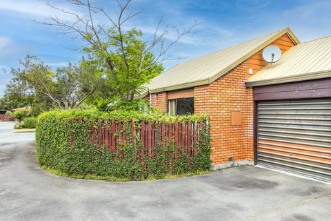1/23 Royleen Street, Casebrook, Christchurch