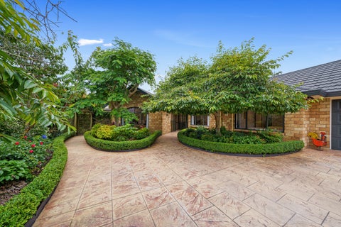 21 Karu Crescent, Waikanae