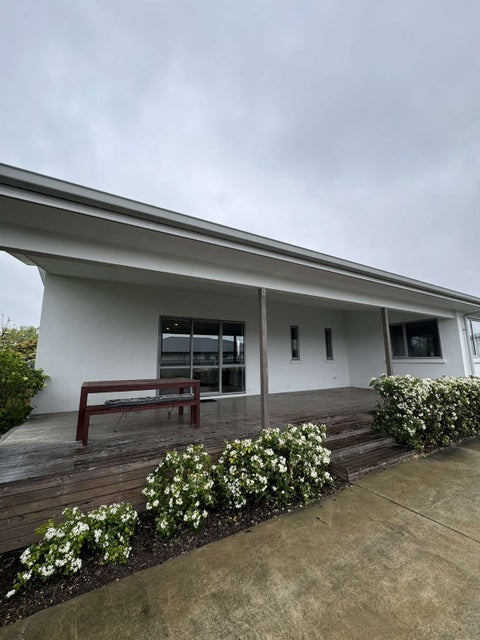 17 Royal Park Drive, Parklands, Christchurch