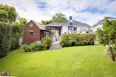 16 Paton Avenue, Te Atatu South, Auckland
