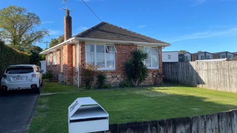 24 Harbour View Road, Te Atatu Peninsula, Auckland