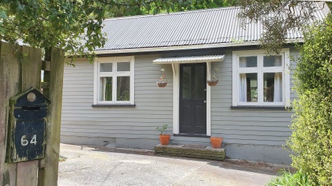 64 Hawkhurst Road, Lyttelton, Lyttelton