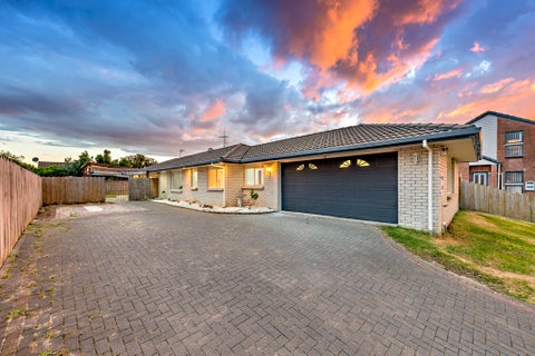 31 Muirfield Street, Wattle Downs, Auckland