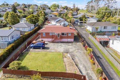7 Helleur Road, Massey, Auckland