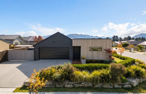 12 Pounamu avenue, Wanaka, Queenstown