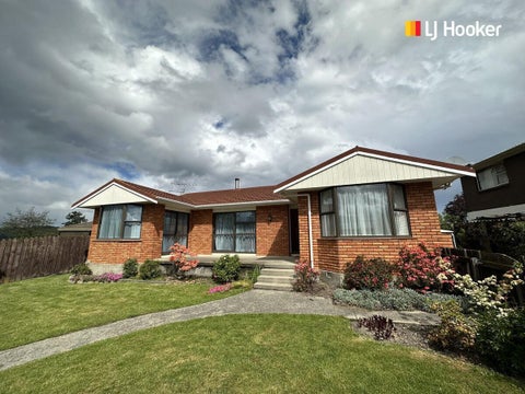 30 Walton Park Avenue, Fairfield, Dunedin