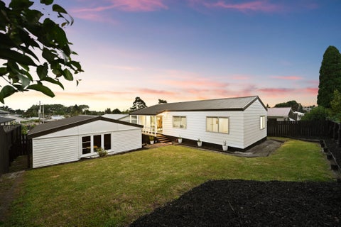 146B Forest Lake Road, Forest Lake, Hamilton