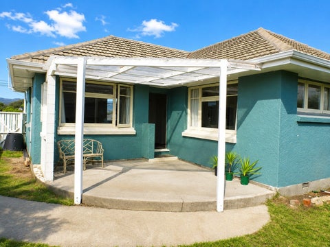 6 Sandra Street, South New Brighton, Christchurch