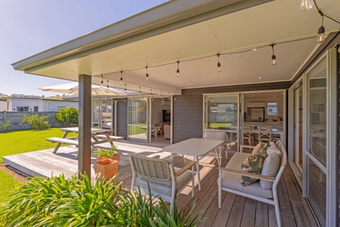 44 Longreach Drive, Cooks Beach, Whitianga