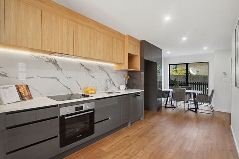 8C Daniel Avenue, Mangere East, Auckland