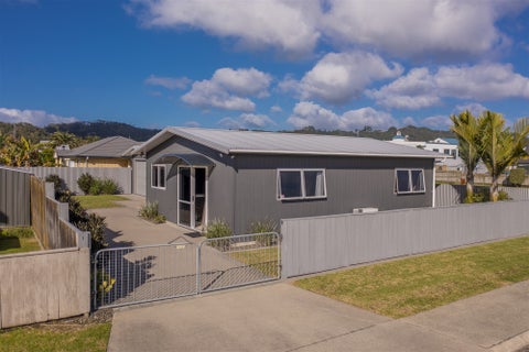 1 Kenneth Avenue, Whitianga, Whitianga