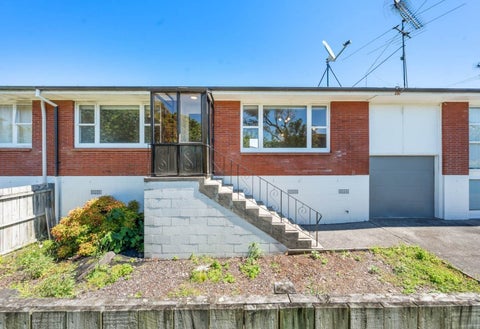 2/97 Pah Road, Epsom, Auckland