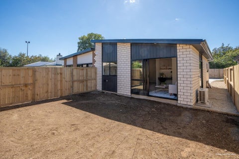 4/22 Dalgliesh Avenue, Forest Lake, Hamilton