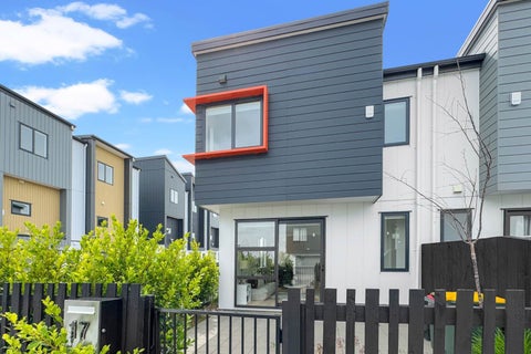 17 Papa Takaro Lane, Flat Bush, Auckland