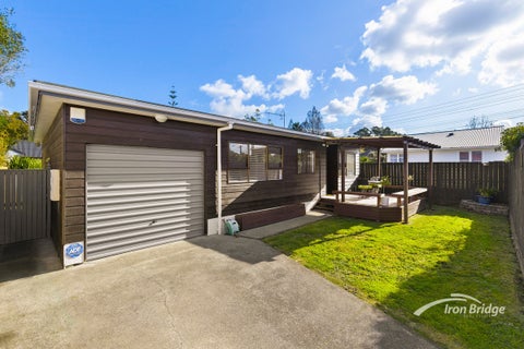 2/105 Nile Road, Milford, Auckland