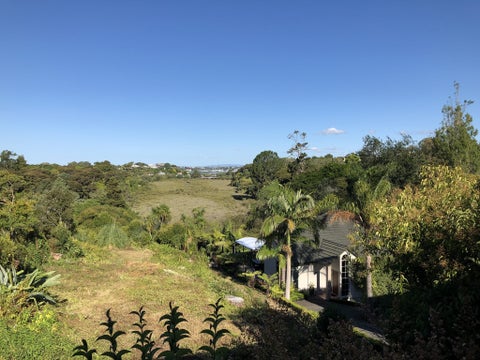 25 Lake Road, Northcote, Auckland