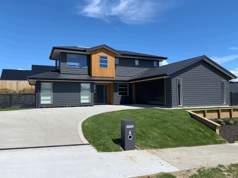 4 Edenmore Terrace, Fitzherbert, Palmerston North