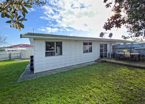 2/9 Lyttelton Crescent, Tamatea, Napier