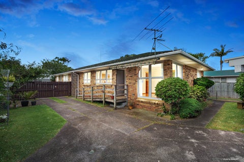 2/5 Mead Street, Avondale, Auckland