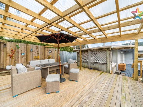 79 Parkway, Wainuiomata, Lower Hutt