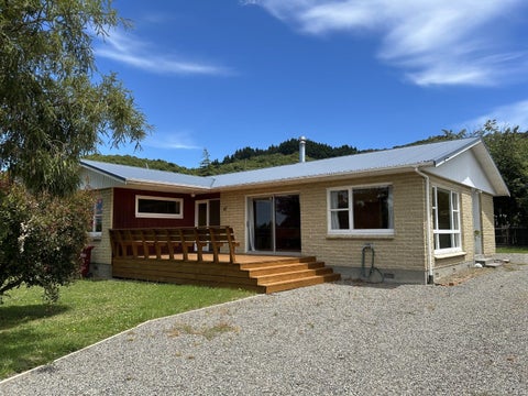 87 Watt Street, Featherston