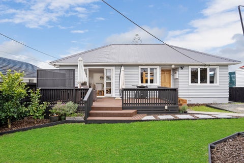 1/63 Lancaster Road, Beach Haven, Auckland