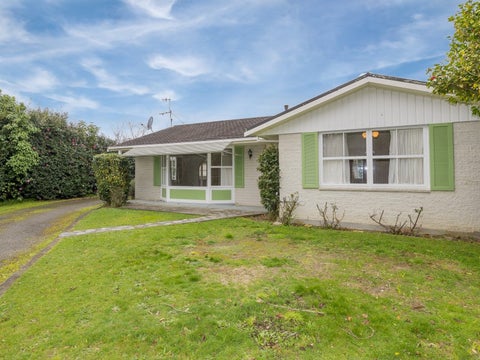 12 Richmond Avenue, Waikanae