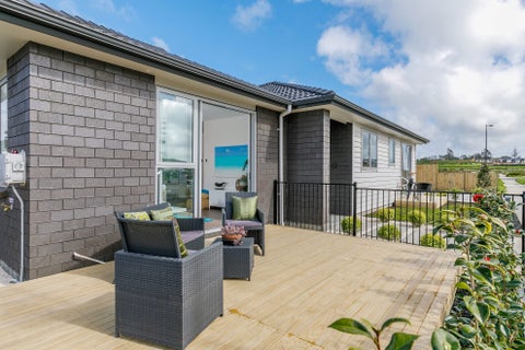 42 Schoolside Road, Kumeu