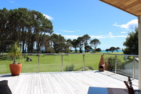 107 Mercury View, Matarangi