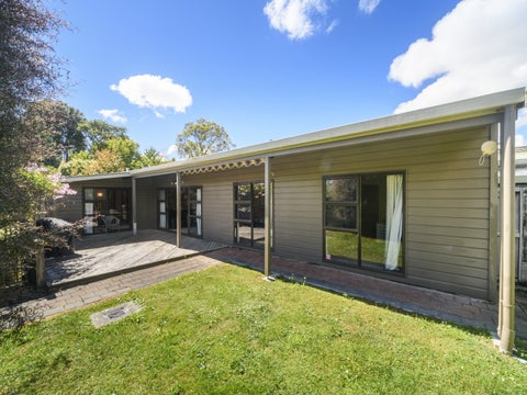 24 Heathcote Place, Fitzherbert, Palmerston North