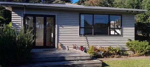 128 Tilley Road, Paekakariki