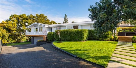 57 Coldham Crescent, Saint Johns, Auckland