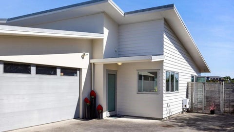 4A Marchant Place, Westown, New Plymouth