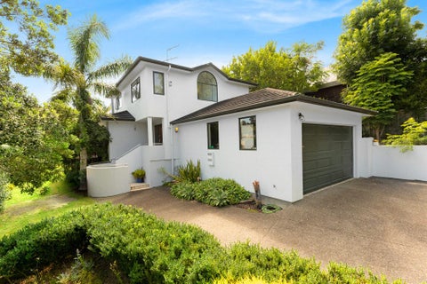 12B Kimberly Grove, Greenhithe, Auckland