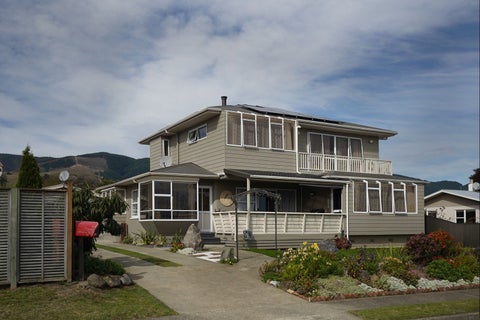 33 Kipling Crescent, Stoke, Nelson