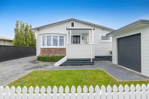 49A Parakai Avenue, Parakai, Helensville