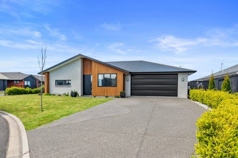 90 Hills View Drive, Papamoa, Papamoa