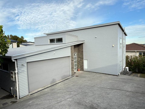 806A East Coast Road, Oteha, Auckland