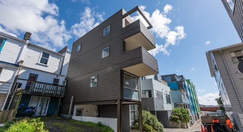 8/27 Drummond Street, Mount Cook, Wellington
