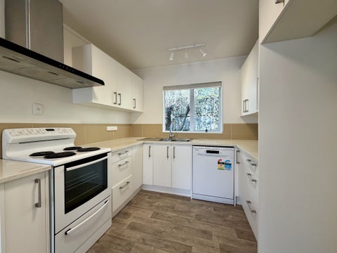 2/5 Woodall Place, Tōtara Vale, Auckland