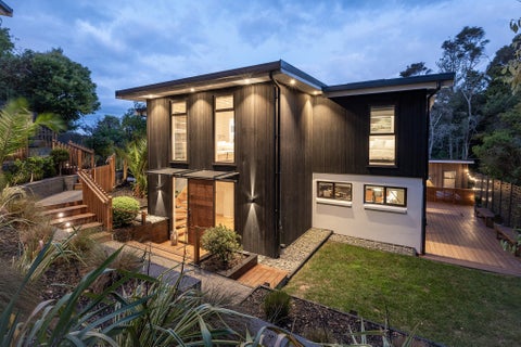 5 Titiwai Place, Birkenhead, Auckland