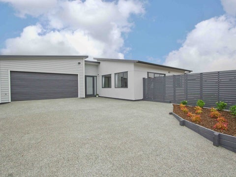 15 Fraser Colman Grove, Wainuiomata, Lower Hutt