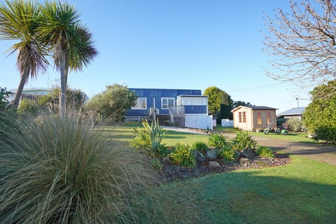 9 Walker Street, Riverton