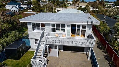 12A Vaucluse Avenue, Paraparaumu Beach, Paraparaumu