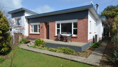19 Severn Street, Clifton, Invercargill