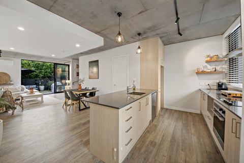 4/4163 Great North Road, Glen Eden, Auckland