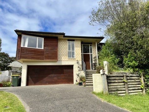 40A O'Halloran Road, Howick, Auckland