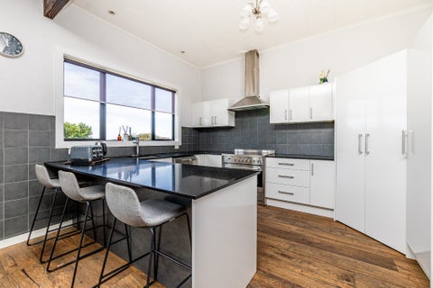 729 Blue Cliffs Road, Saint Andrews