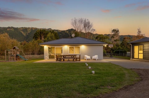 105 Peka Peka Road, Peka Peka, Waikanae